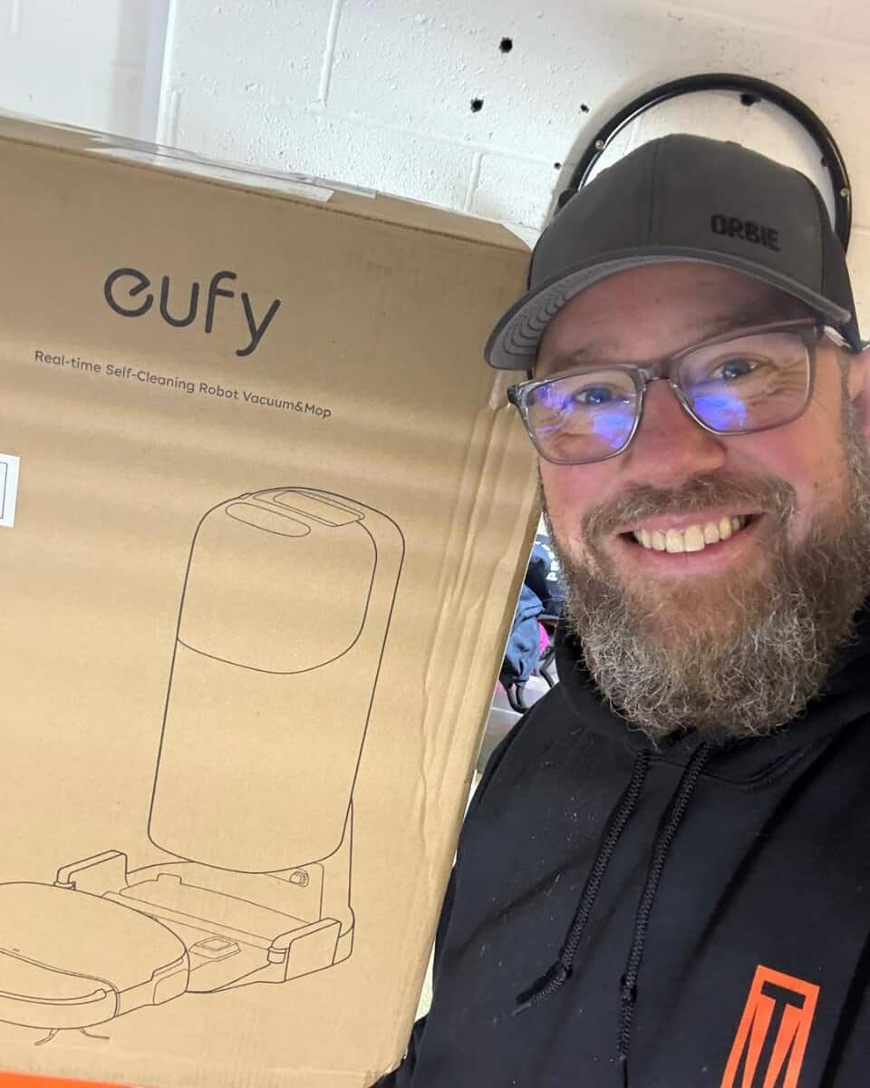 20260811 A Viner Leicestershire eufy Robot Vacuum Omni S1 Pro